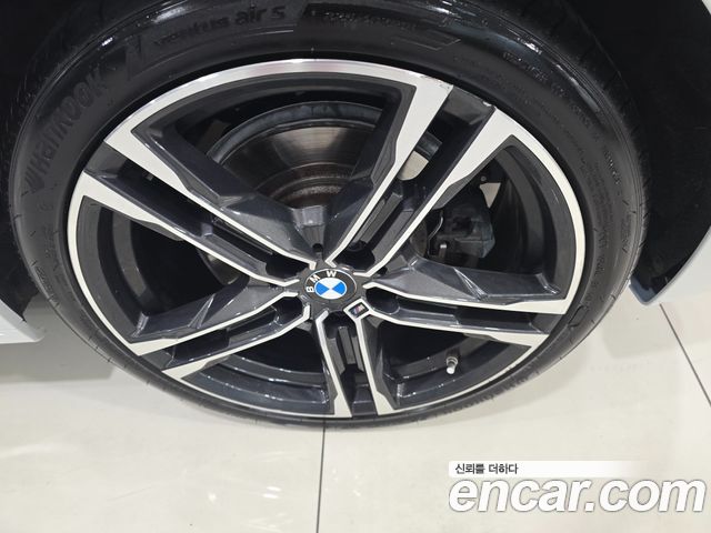 BMW 1 Series (F40) 120i Sports 2022 — фото 5