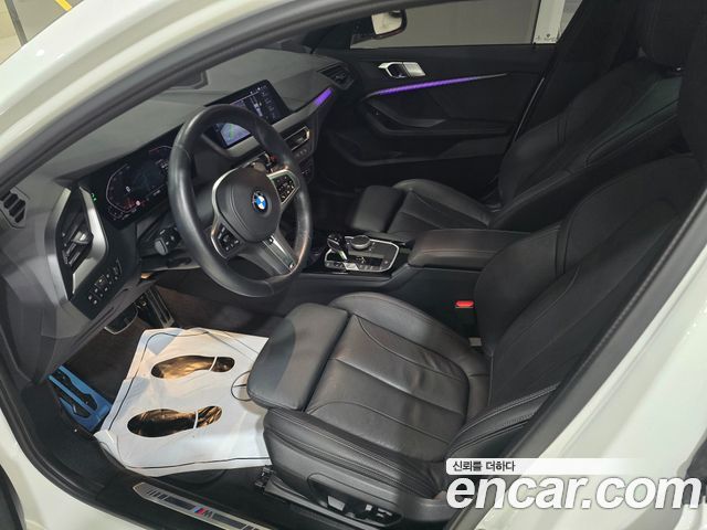 BMW 1 Series (F40) 120i Sports 2022 — фото 7