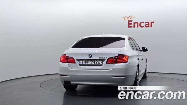 BMW 5 Series (F10) 528i 2015 — фото 4