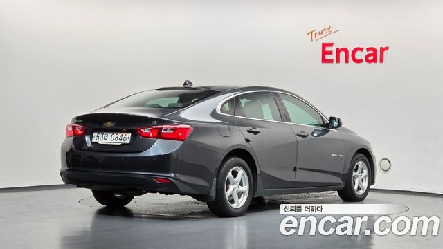Chevrolet Malibu 1.5 Turbo LS 2017 — фото 2