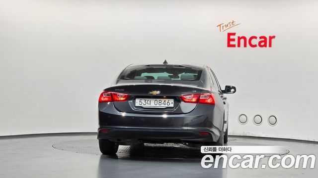 Chevrolet Malibu 1.5 Turbo LS 2017 — фото 4