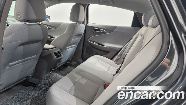 Chevrolet Malibu 1.5 Turbo LS 2017 — фото 16