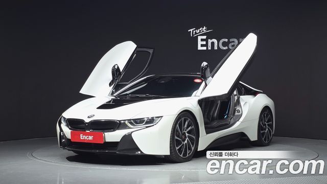 BMW i8 Coupe