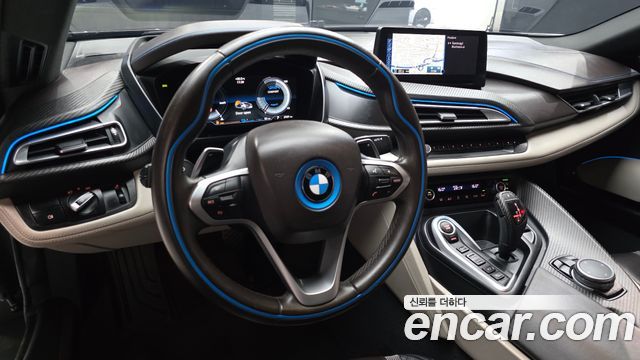 BMW i8 Coupe 2016 — фото 12