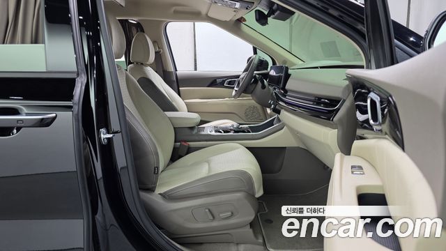 Kia Carnival (IV) Gasoline 7-Seater Hi Limousine Signature 2025 — фото 26