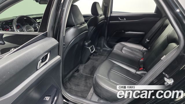 Kia K5 (III) 2.0 Trendy 2023 — фото 12