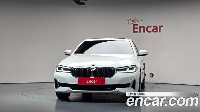 BMW 5 Series (G30) 520i Luxury 2021 — фото 3