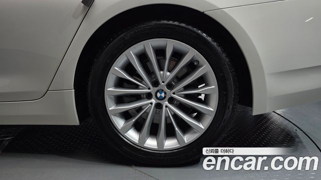 BMW 5 Series (G30) 520i Luxury 2021 — фото 21