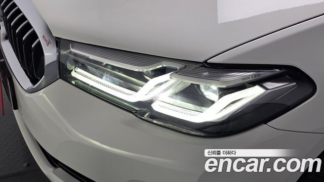 BMW 5 Series (G30) 520i Luxury 2021 — фото 22