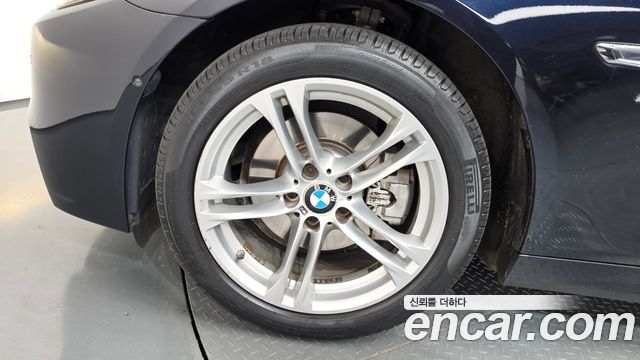 BMW 5 Series (F10) 528i xDrive M Aero Dynamic 2016 — фото 5