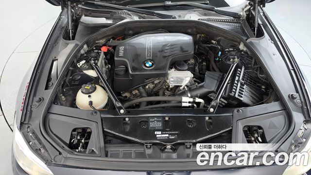 BMW 5 Series (F10) 528i xDrive M Aero Dynamic 2016 — фото 6