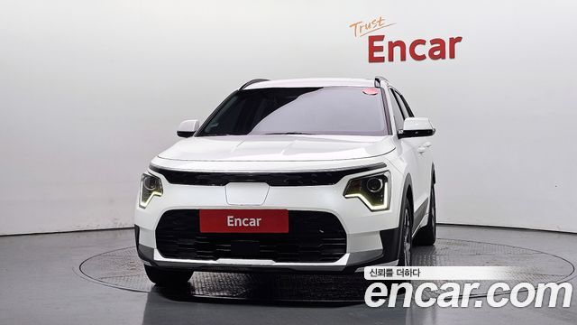 Kia Niro EV Air 2023 — фото 3
