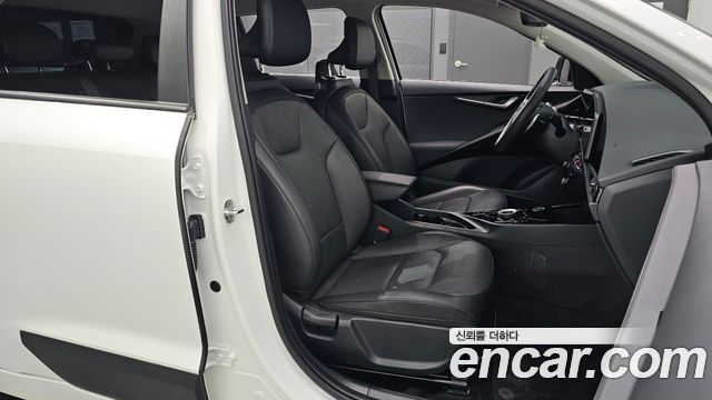 Kia Niro EV Air 2023 — фото 26