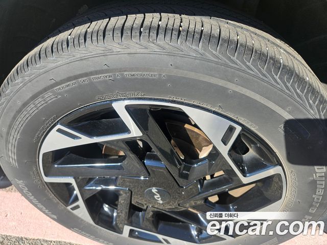 Kia Sportage (V) LPG 2.0 2WD Signature 2024 — фото 17