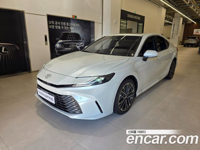 Toyota Camry (XV80) 2.5 XLE Hybrid