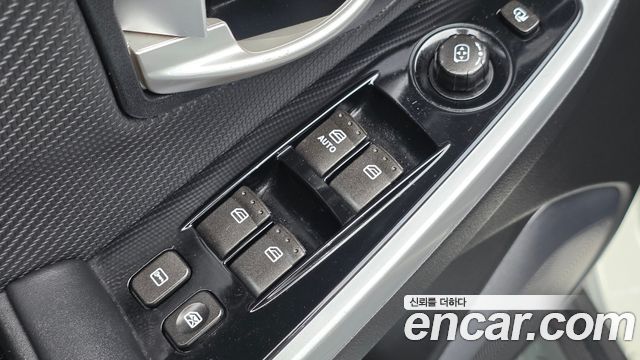 KG Mobility (SsangYong) Style Korando C 2.2 Extreme 2WD 2017 — фото 12