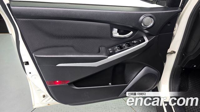 KG Mobility (SsangYong) Style Korando C 2.2 Extreme 2WD 2017 — фото 24