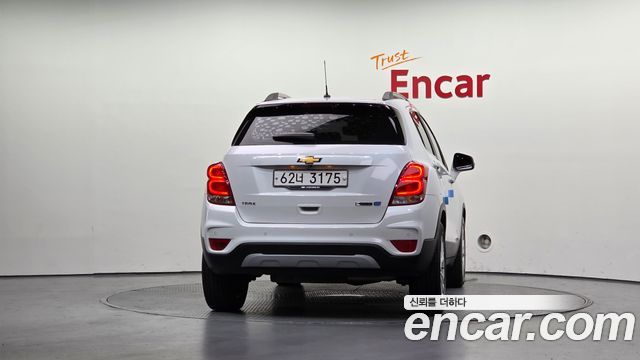 Chevrolet Trax 1.6 Diesel Premier 2018 — фото 4