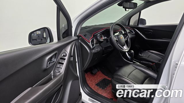 Chevrolet Trax 1.6 Diesel Premier 2018 — фото 11