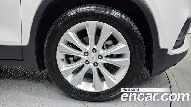 Chevrolet Trax 1.6 Diesel Premier 2018 — фото 21