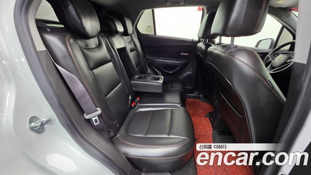 Chevrolet Trax 1.6 Diesel Premier 2018 — фото 28