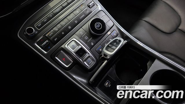 Hyundai Santa Fe Diesel 2.2 2WD Exclusive 2022 — фото 9