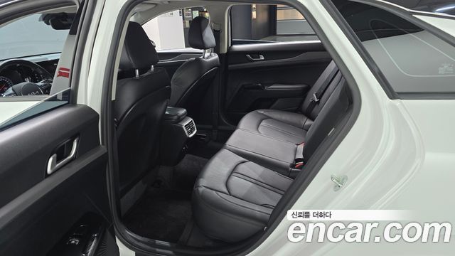 Kia K5 (III) 2.0 LPI(Renter car) Trandy 2023 — фото 11