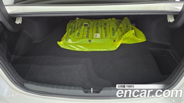 Kia K5 (III) 2.0 LPI(Renter car) Trandy 2023 — фото 15