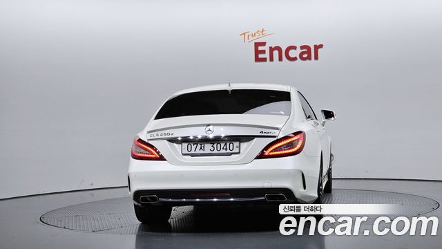 Mercedes-Benz CLS-Class (W218) CLS250 d 4MATIC AMG Line 2017 — фото 4