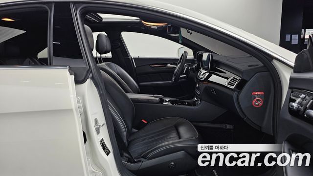 Mercedes-Benz CLS-Class (W218) CLS250 d 4MATIC AMG Line 2017 — фото 11