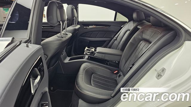 Mercedes-Benz CLS-Class (W218) CLS250 d 4MATIC AMG Line 2017 — фото 12