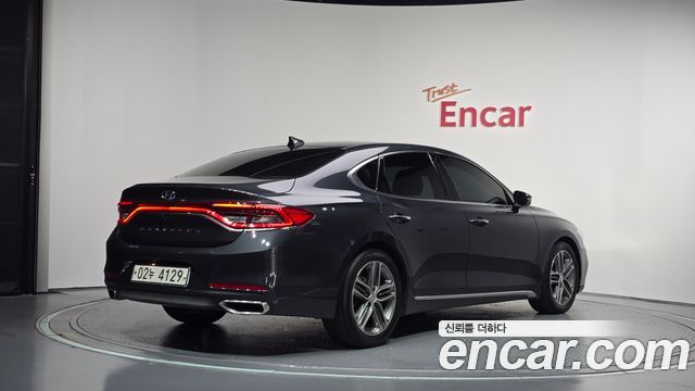Hyundai Grandeur (IG) 2.4 Premium Special 2018 — фото 2