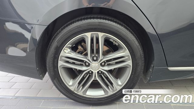 Hyundai Grandeur (IG) 2.4 Premium Special 2018 — фото 5