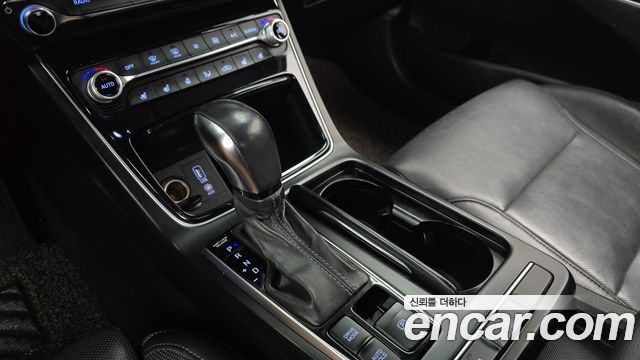 Hyundai Grandeur (IG) 2.4 Premium Special 2018 — фото 9