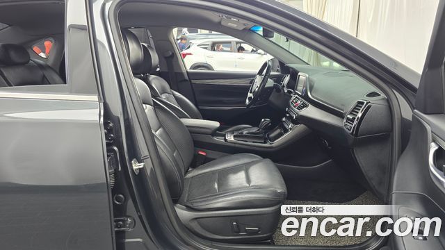 Hyundai Grandeur (IG) 2.4 Premium Special 2018 — фото 11