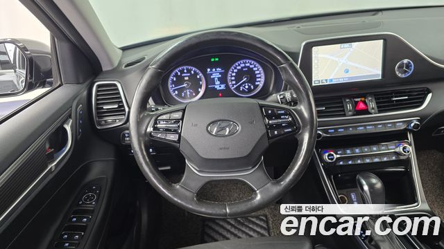 Hyundai Grandeur (IG) 2.4 Premium Special 2018 — фото 13