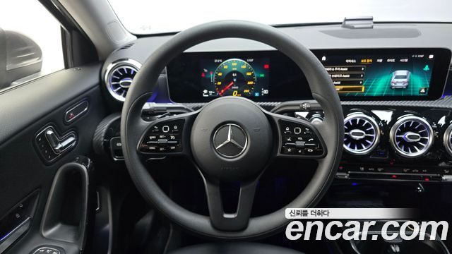 Mercedes-Benz A-Class (W177) A220 Sedan 2020 — фото 17