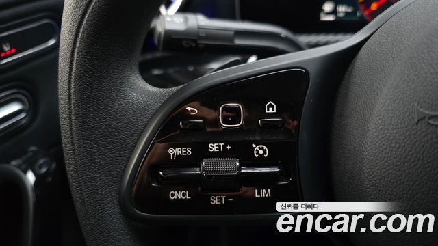 Mercedes-Benz A-Class (W177) A220 Sedan 2020 — фото 21