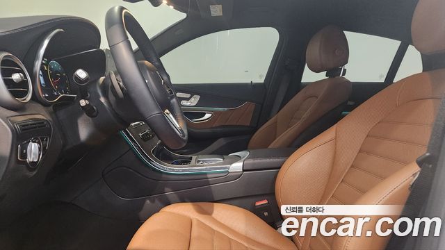 Mercedes-Benz GLC-Class (X253) GCL300 4MATIC Coupe 2023 — фото 10