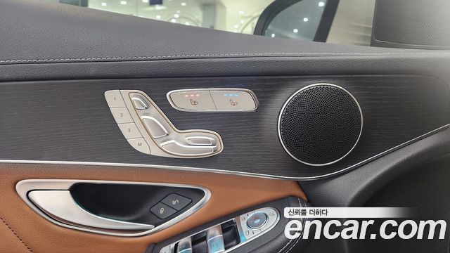 Mercedes-Benz GLC-Class (X253) GCL300 4MATIC Coupe 2023 — фото 16