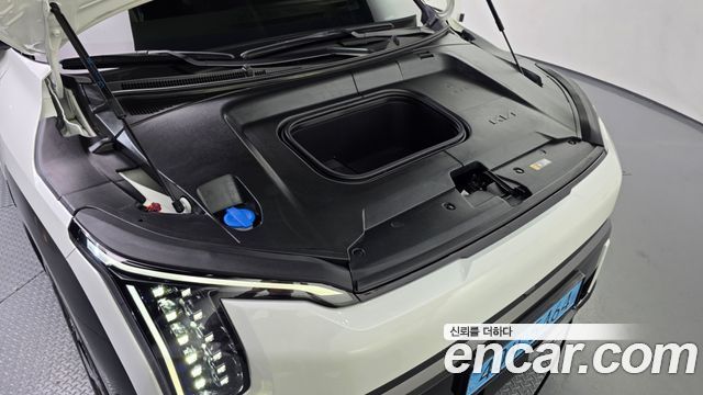 Kia EV3 Standard 2WD GT Line 2025 — фото 6
