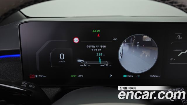 Kia EV3 Standard 2WD GT Line 2025 — фото 8