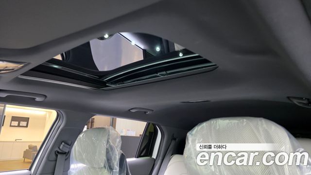 Kia EV3 Standard 2WD GT Line 2025 — фото 18