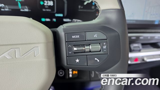Kia EV3 Standard 2WD GT Line 2025 — фото 32