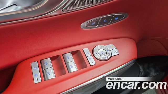 Genesis GV70 3.5T Gasoline AWD 2021 — фото 20