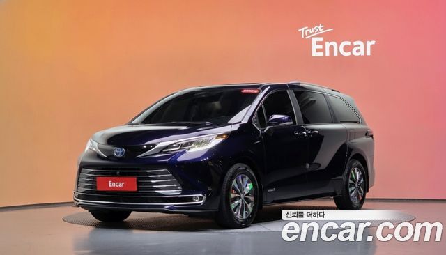 Toyota Sienna (IV) 2.5 Hybrid 2WD