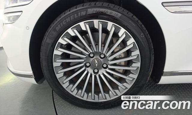 Genesis Electrified G80 (RG3) e-AWD 2022 — фото 5