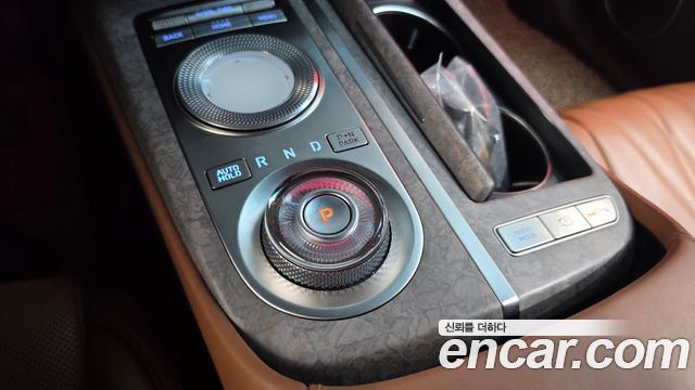 Genesis Electrified G80 (RG3) e-AWD 2022 — фото 9