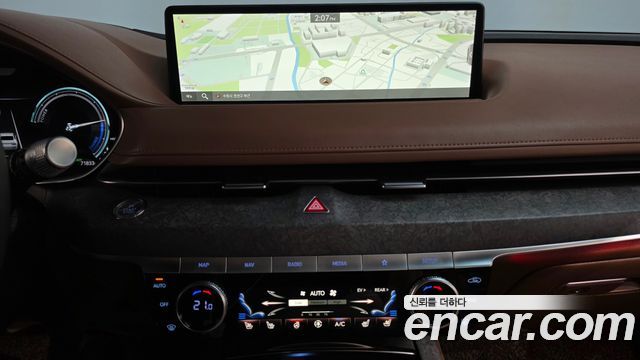 Genesis Electrified G80 (RG3) e-AWD 2022 — фото 12