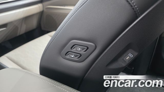 Kia Carnival (IV) Gasoline 9-Seater Noblesse 2025 — фото 18